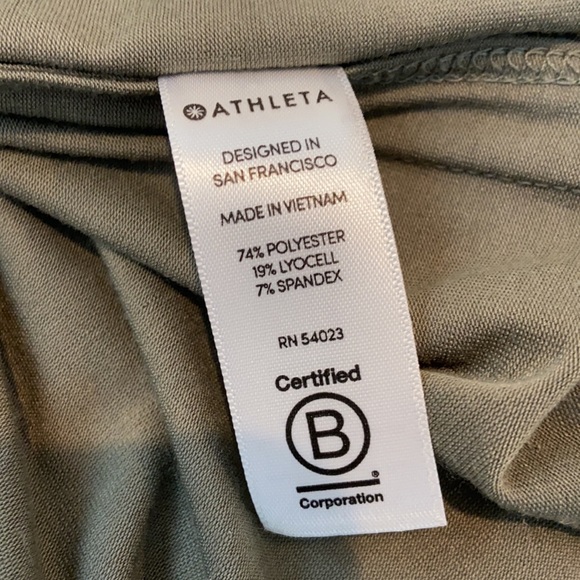 Athleta Essence Vital Tank - Picture 5 of 6